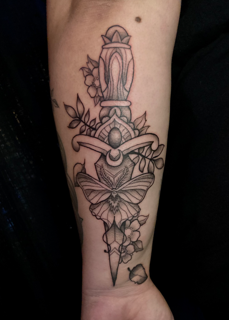 danny tattoo linework