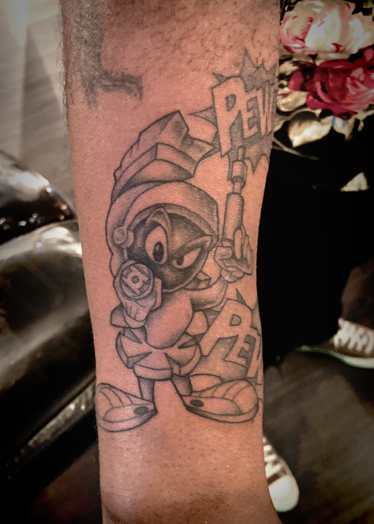 danny tattoo linework